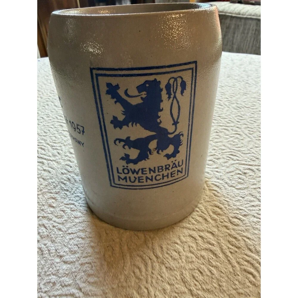 Lowenbrau Munich Rare Vintage German Beer Mug Stein Stone Ware 0.5 L W. Germany
